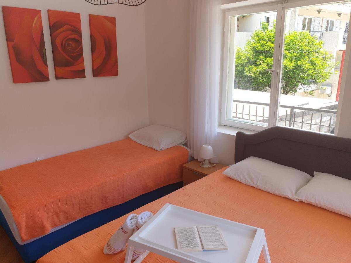Savic Apartments Kotor Buitenkant foto