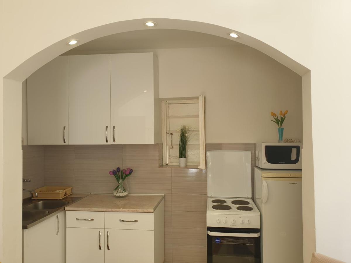 Savic Apartments Kotor Buitenkant foto