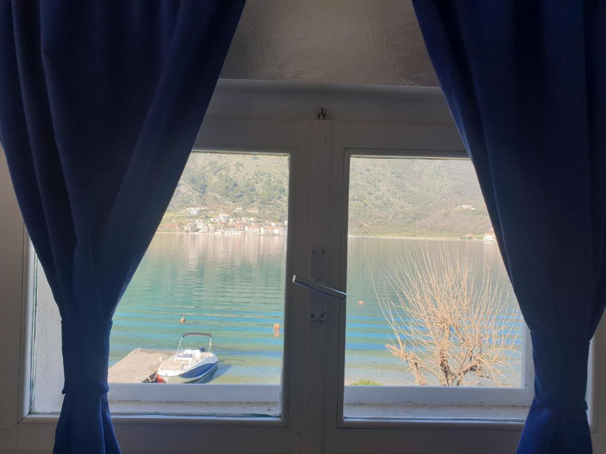 Savic Apartments Kotor Buitenkant foto