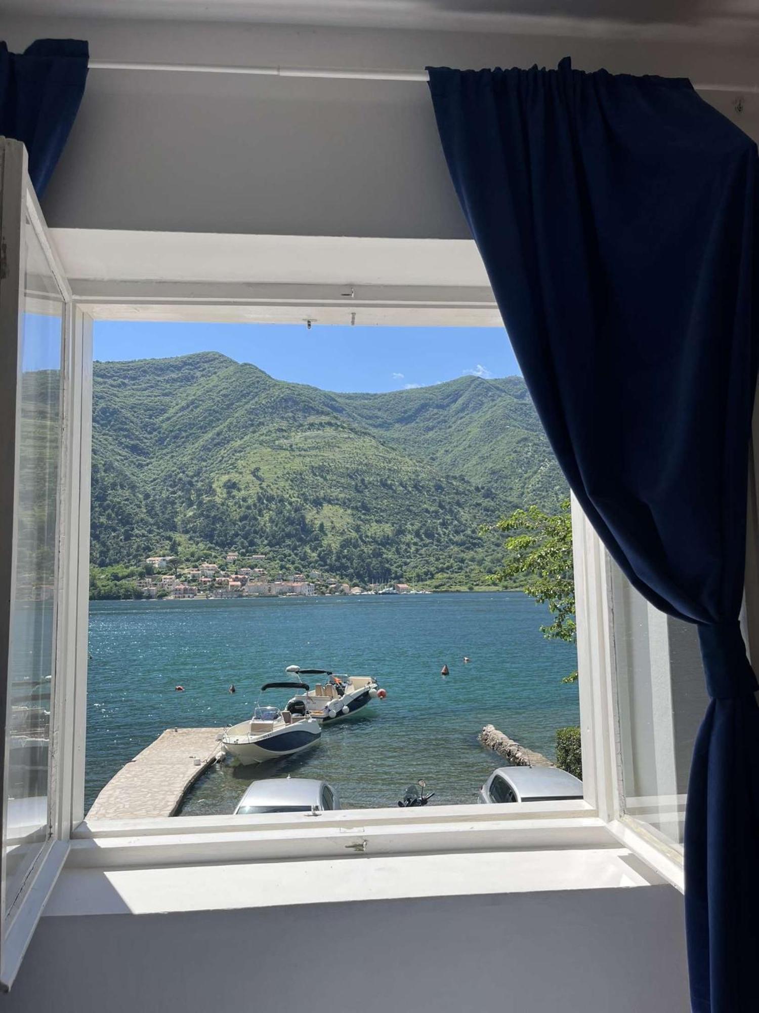 Savic Apartments Kotor Buitenkant foto
